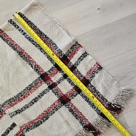 Roots Canada Cozycore Cape Poncho Wearable Blanket Sweater One Size - Picture 10 of 11